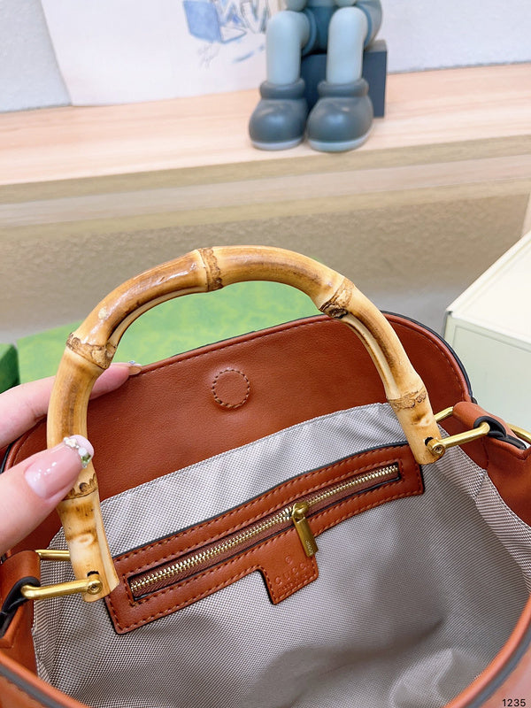 Luxury - Gucci Bags - 135