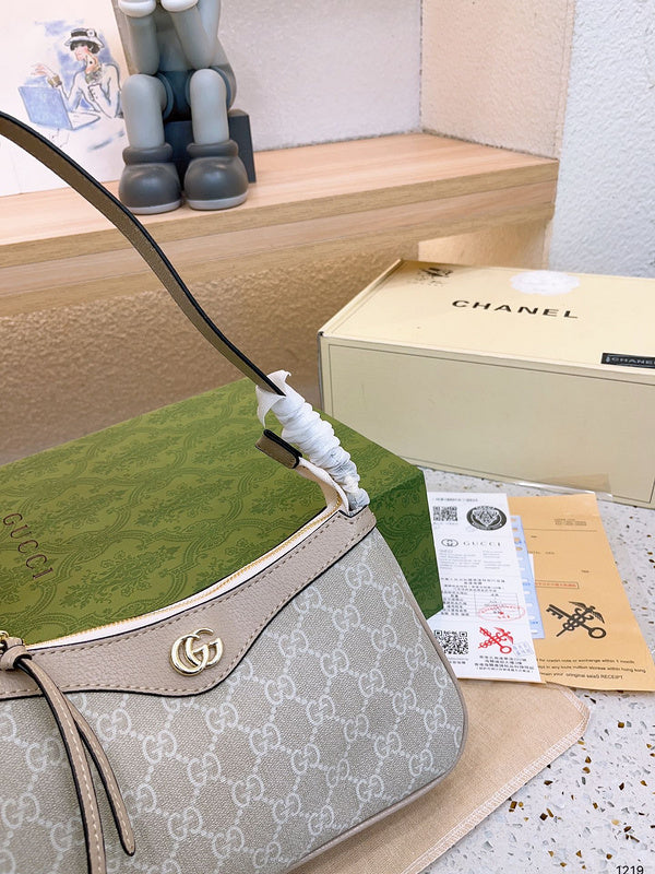 Luxury - Gucci Bags - 126