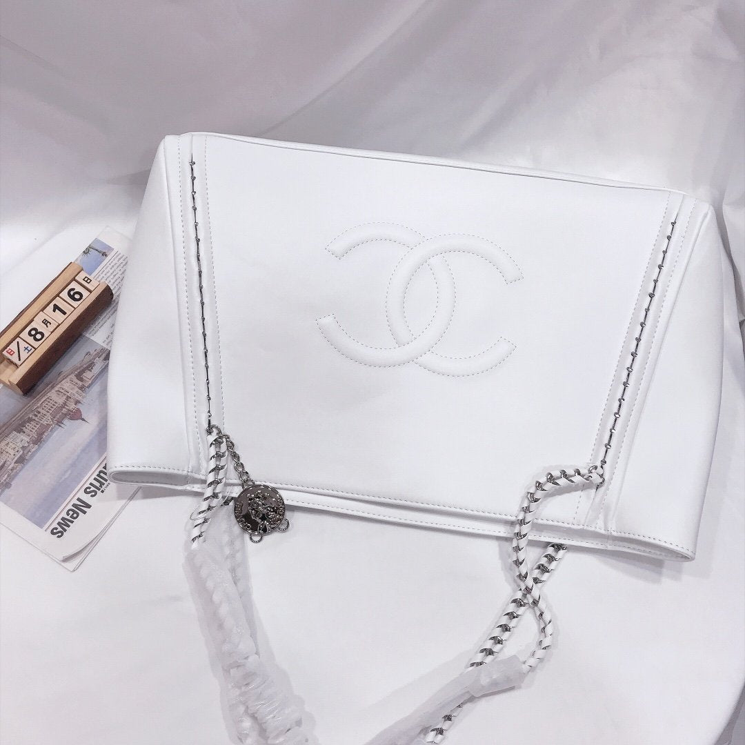 Designer Handbags Chanel 212