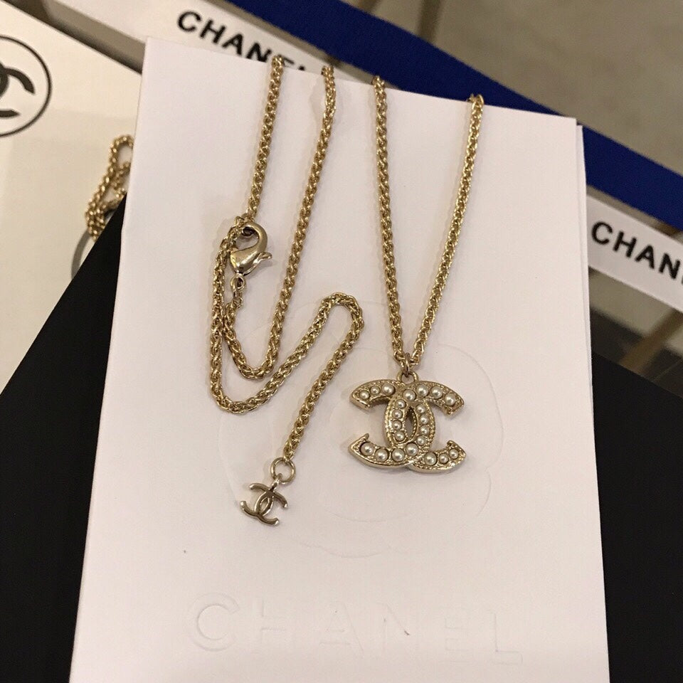 BG - Holiday Necklace chanel024