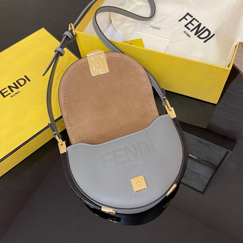 FDI - Bags District - 002