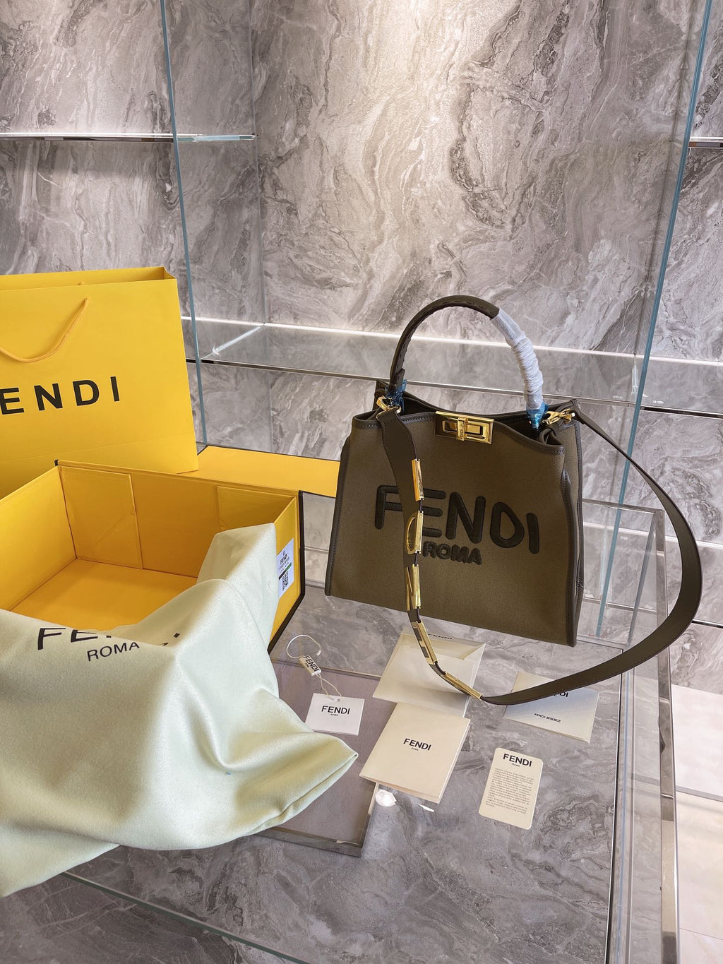 Luxury  Bags Fendi 240