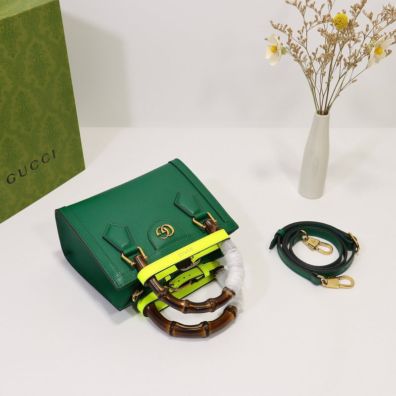 GGG - Bags District - 024