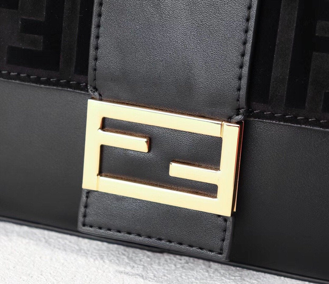 Designer Handbags Fendi 069