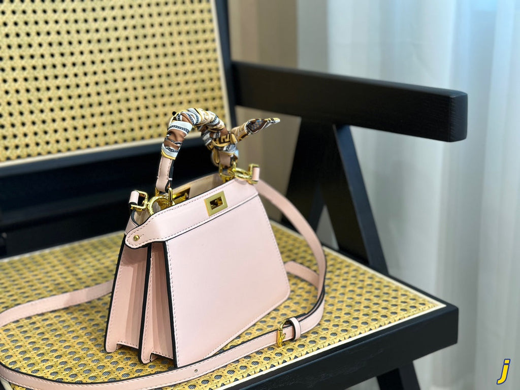 Luxury Bags Fendi 287