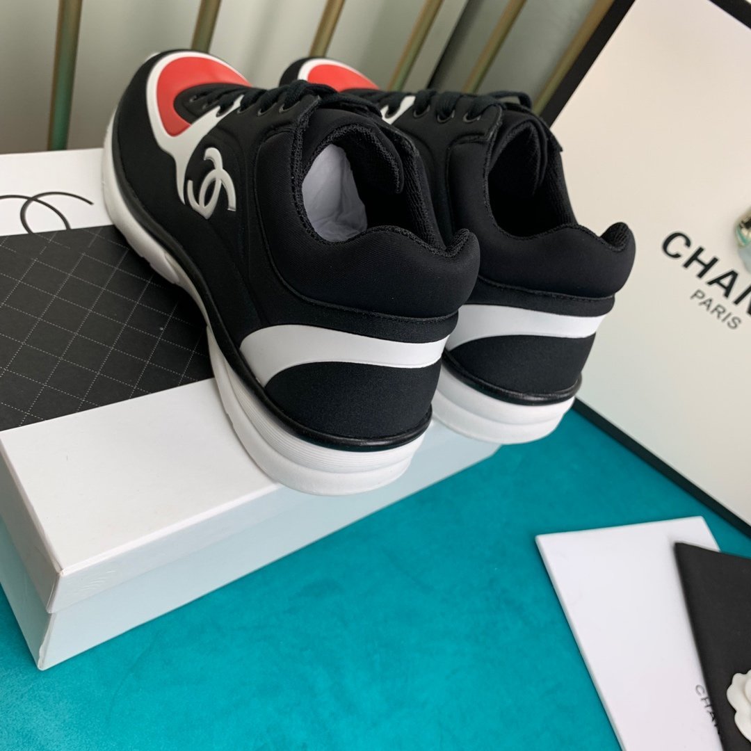 Sneakers Chanel