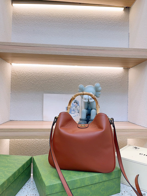 Luxury - Gucci Bags - 135