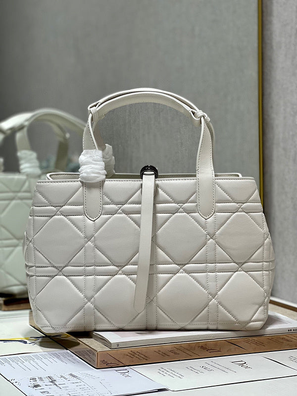 Chanel Bags - BG Bags - 2172
