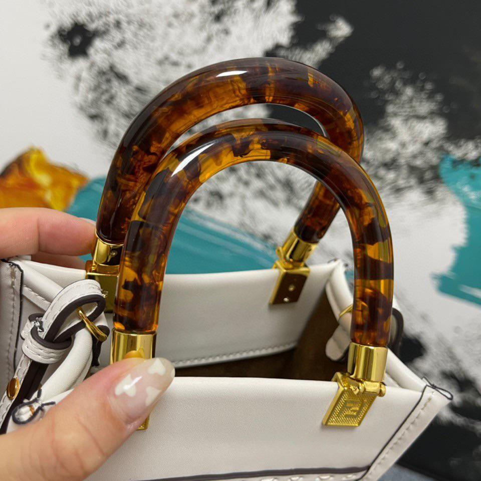 Designer Handbags Fendi 161