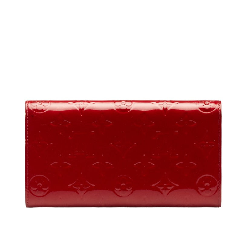 Louis Vuitton Sarah Long Wallet in Vernis Red M93530