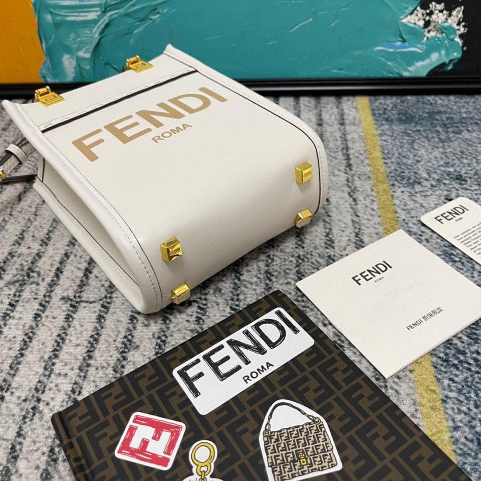 Luxury  Bags Fendi 161