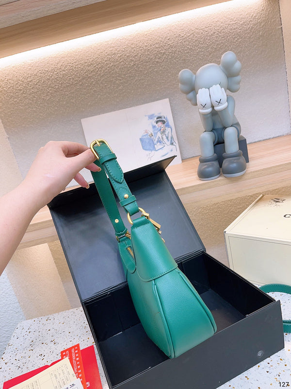 Luxury - Gucci Bags - 119