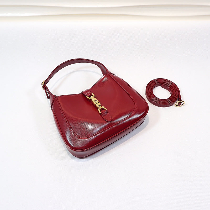 GGG - Bags District - 006