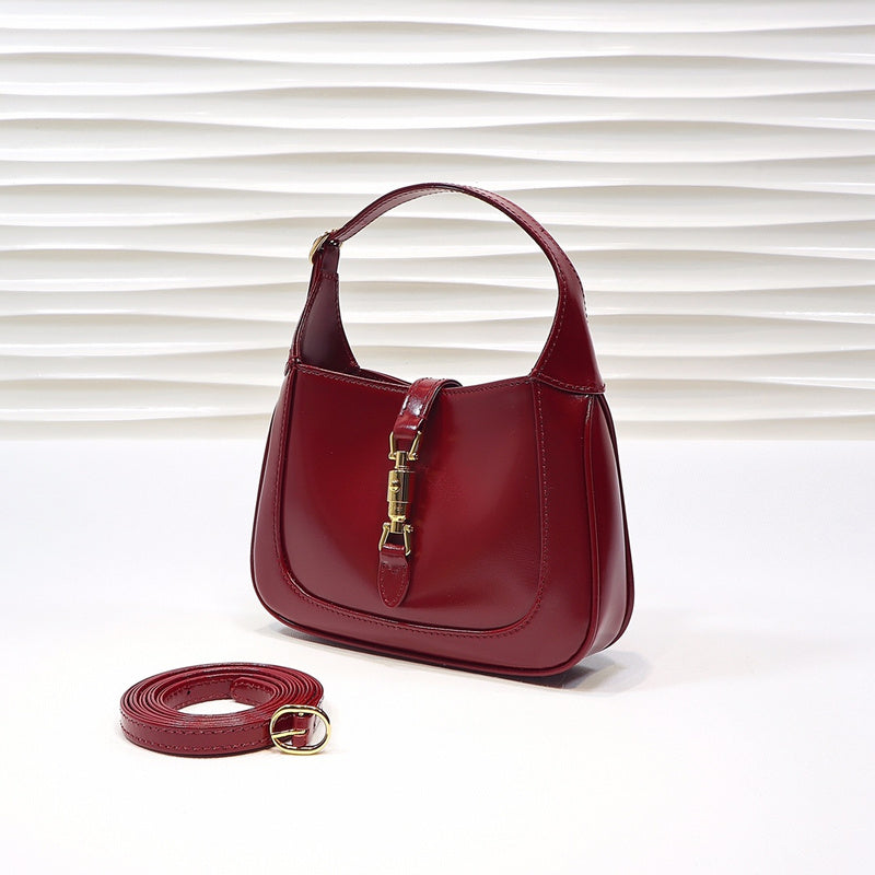 GGG - Bags District - 006