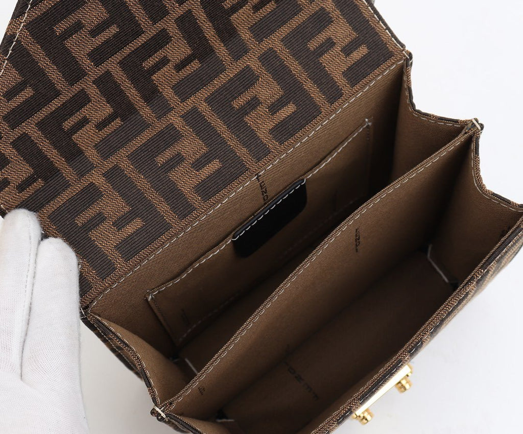 Designer Handbags Fendi 098