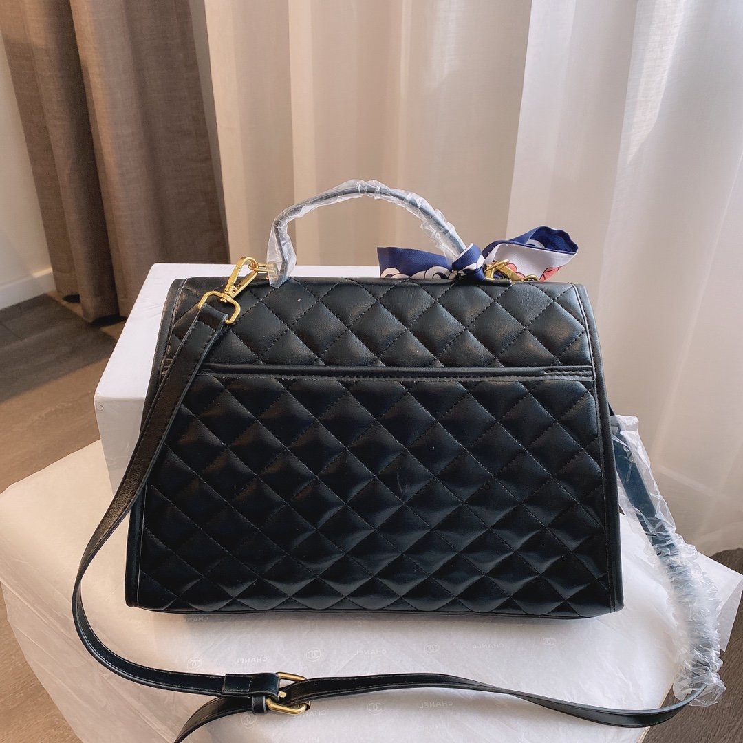 Designer Handbags Chanel 068