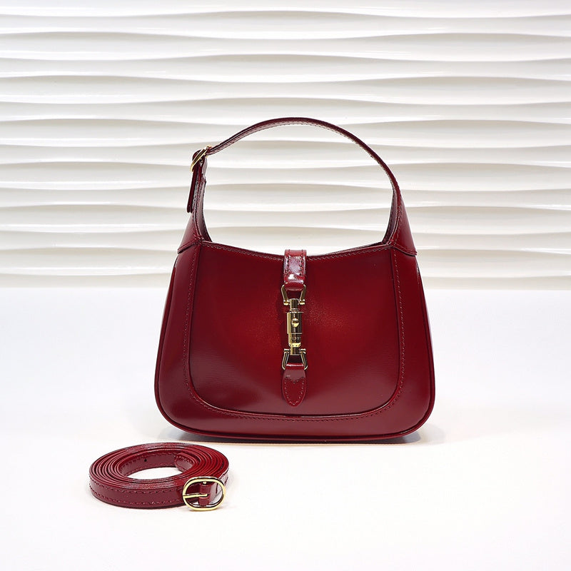 GGG - Bags District - 006