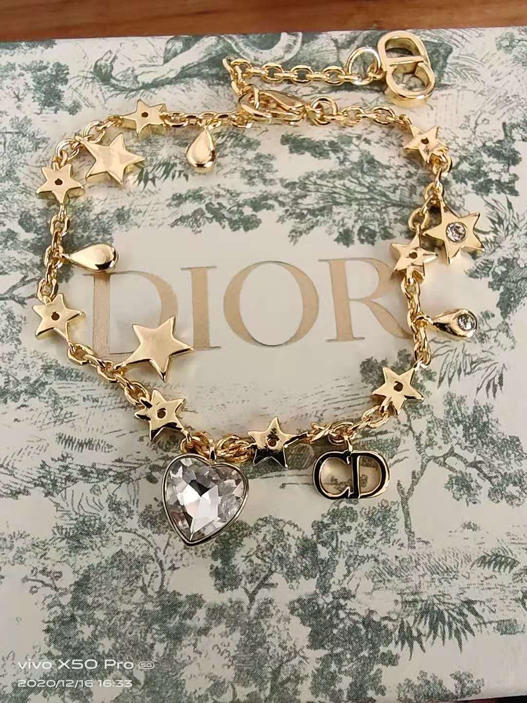 BG - Holiday Necklace dior016