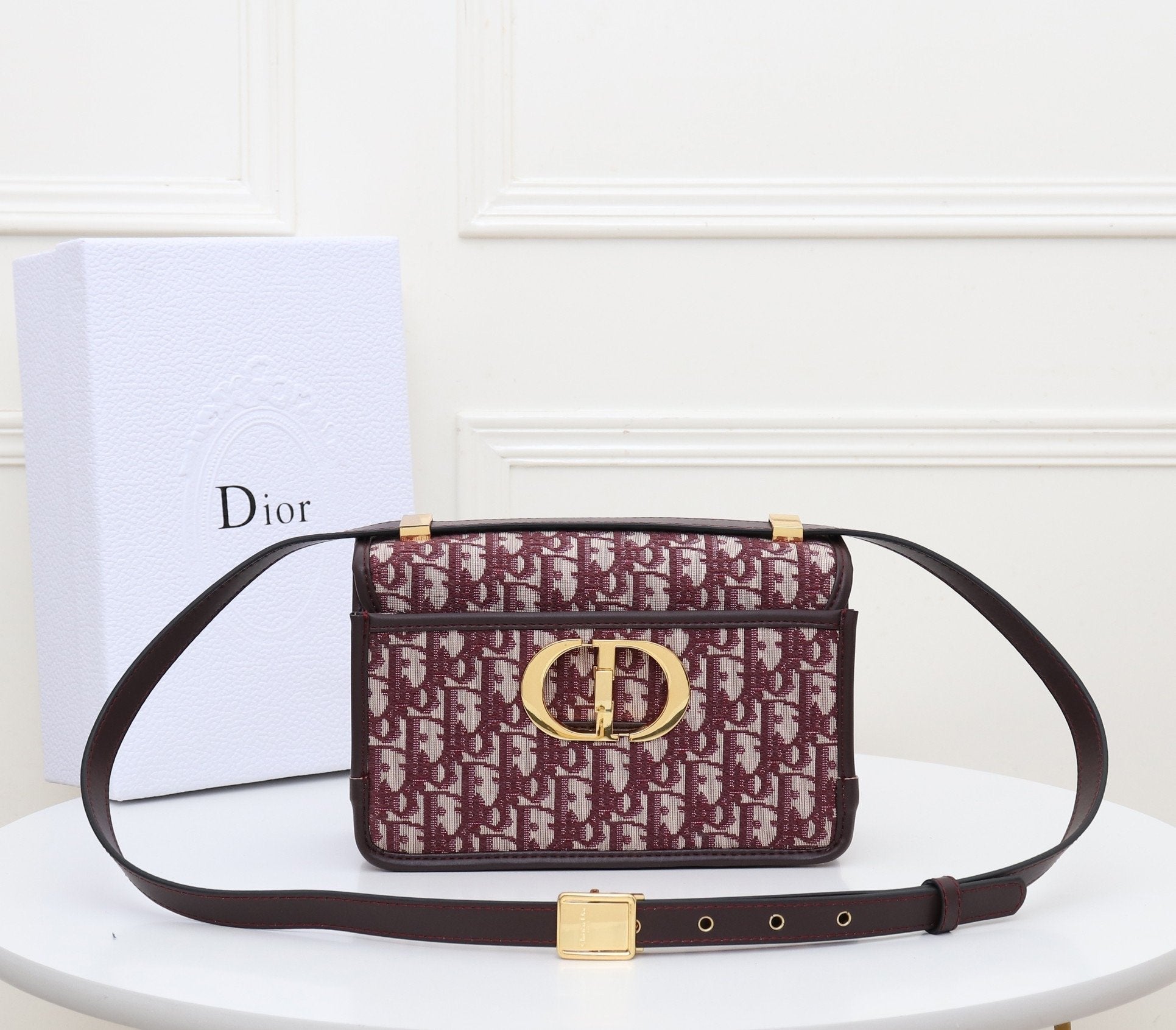 Luxury Handbags Christian Dior 143