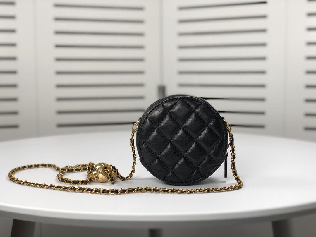 Designer Handbags Chanel 228