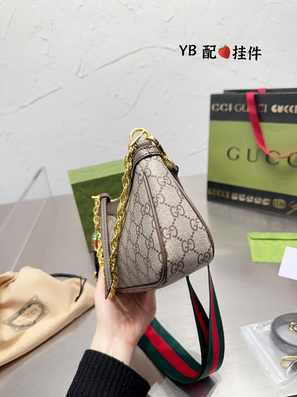 Luxury - Gucci Bags - 351