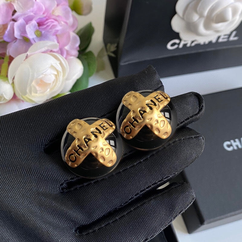BG - Holiday Earring chanel 004