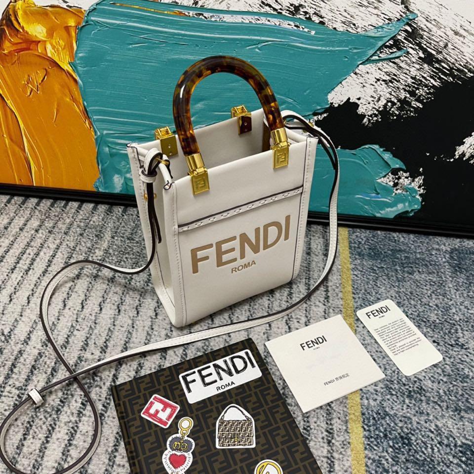 Designer Handbags Fendi 161