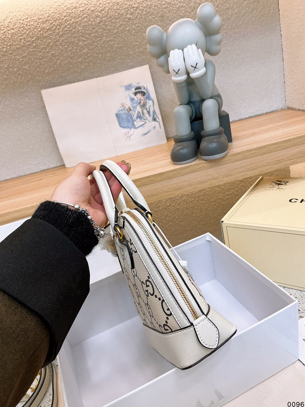 Luxury - Gucci Bags - 260
