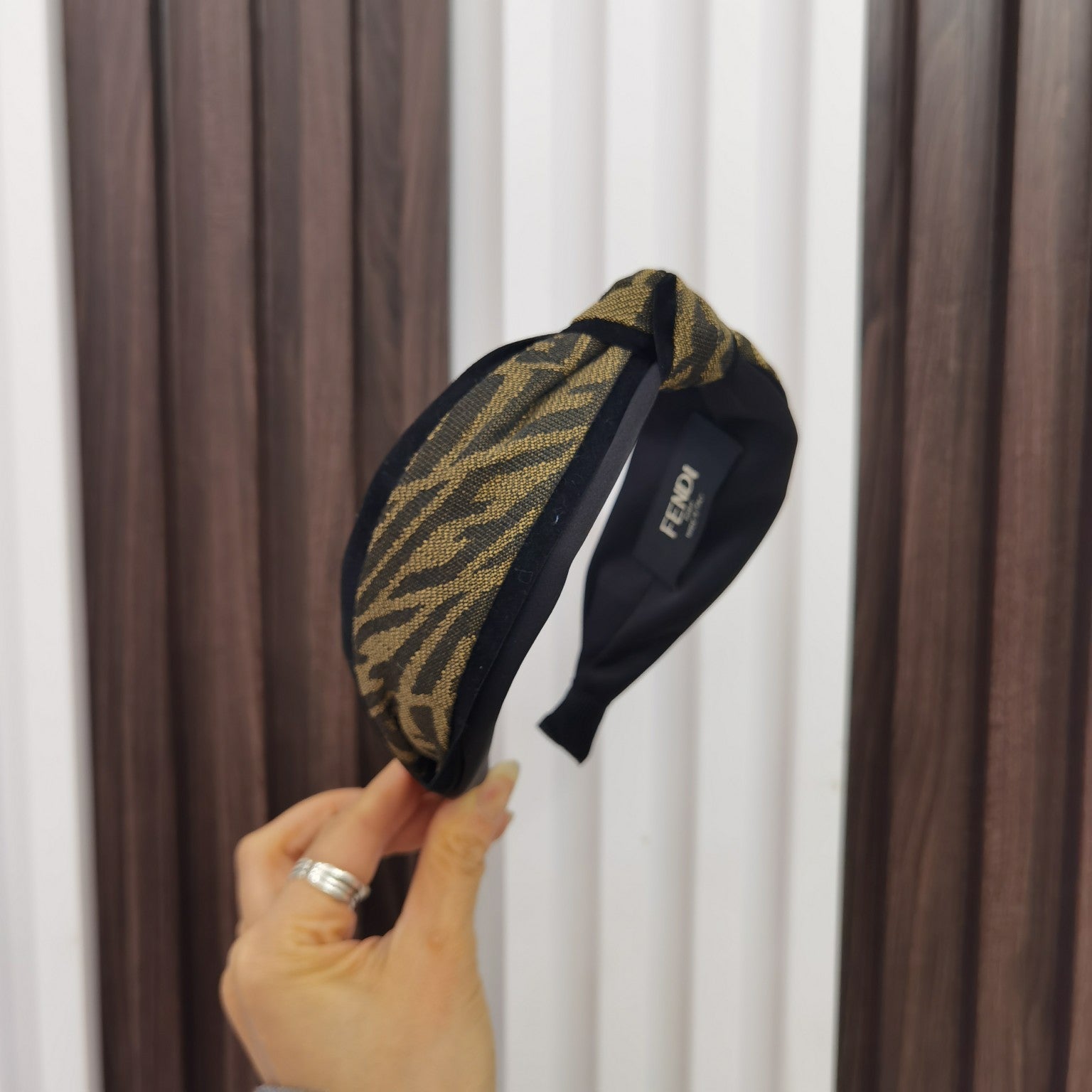 Luxury Hair Band Fendi 019