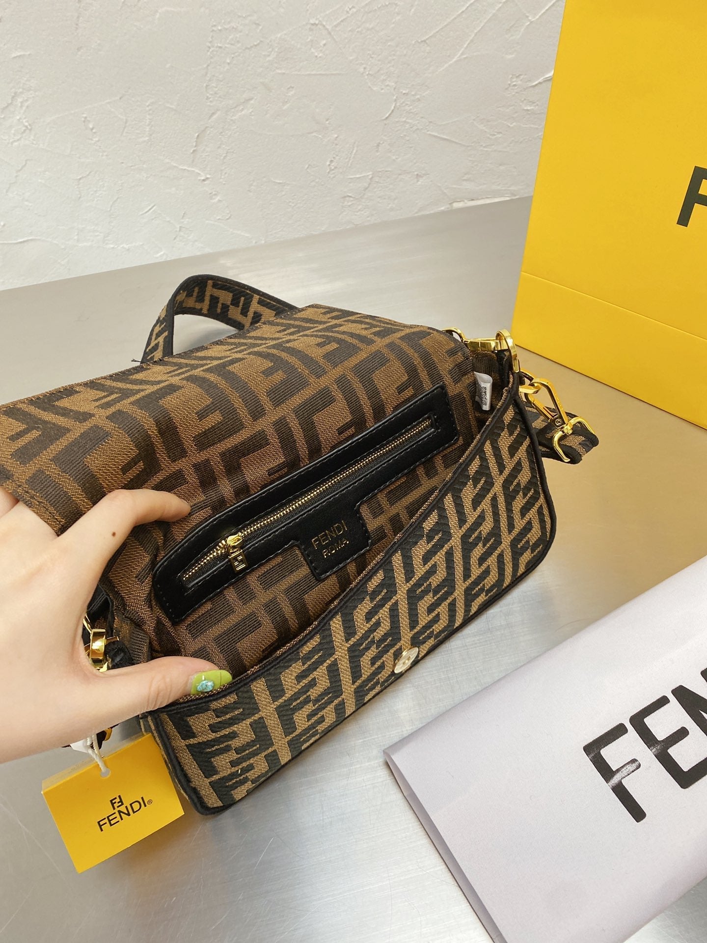 Luxury  Bags Fendi 133