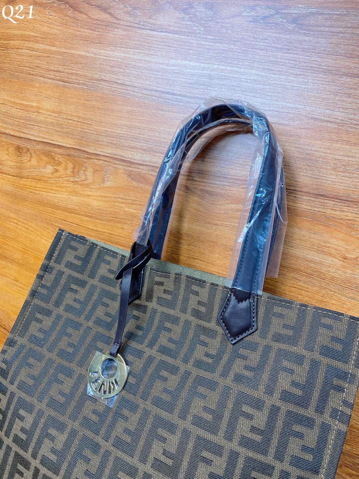 NEW Arrival Bags Fendi 146