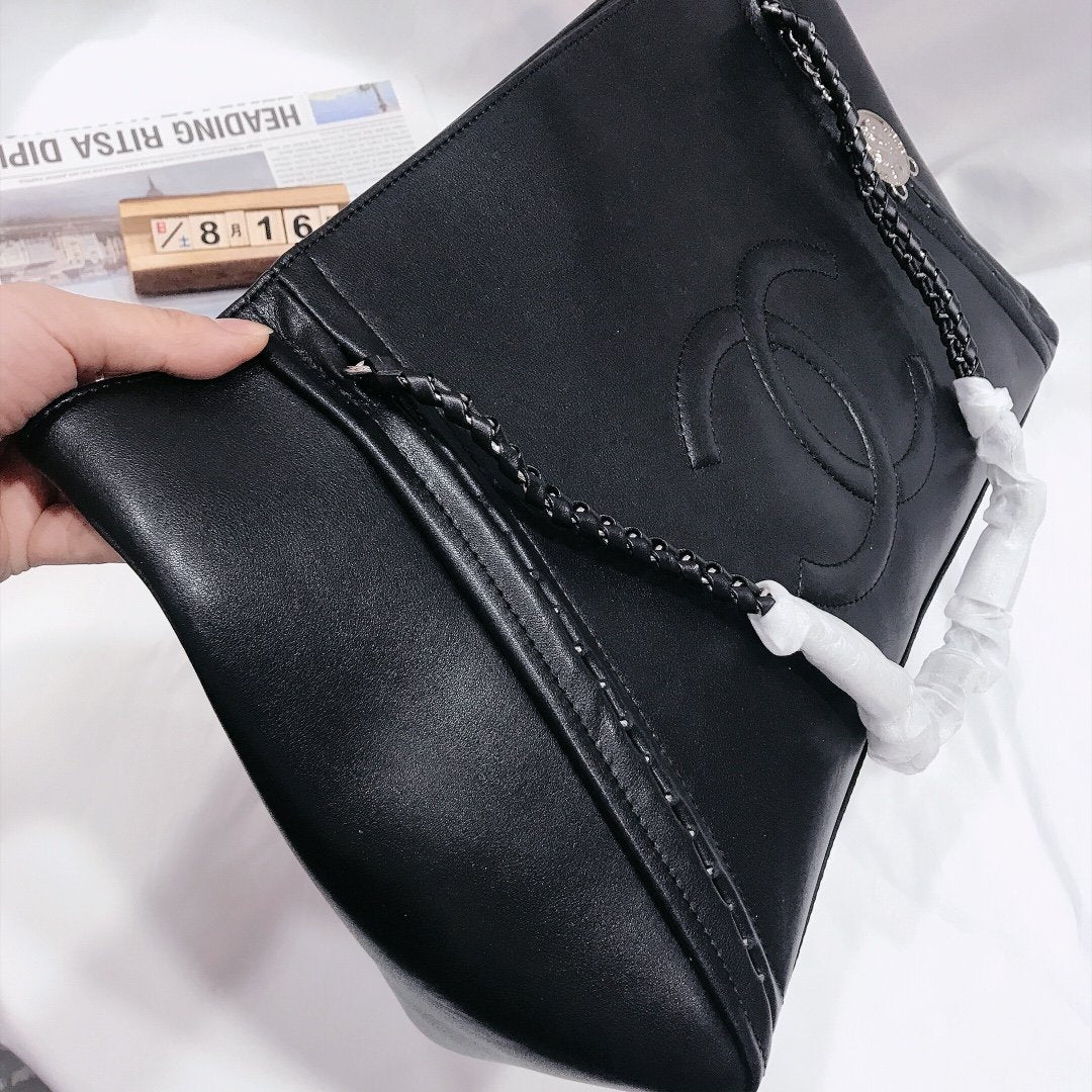 Designer Handbags Chanel 210