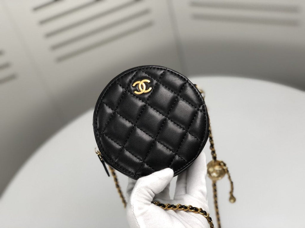 Designer Handbags Chanel 228