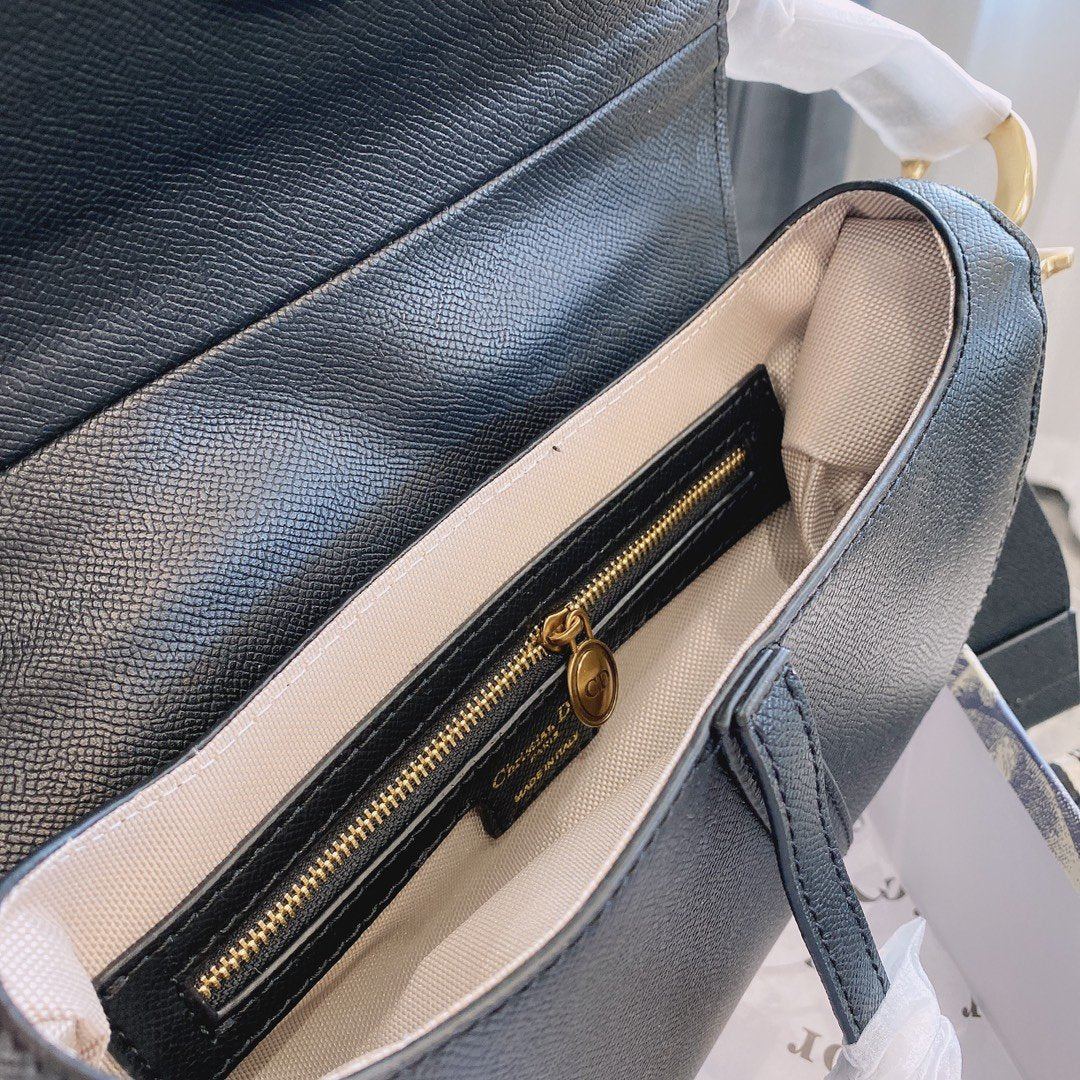 Designer Handbags dior 052