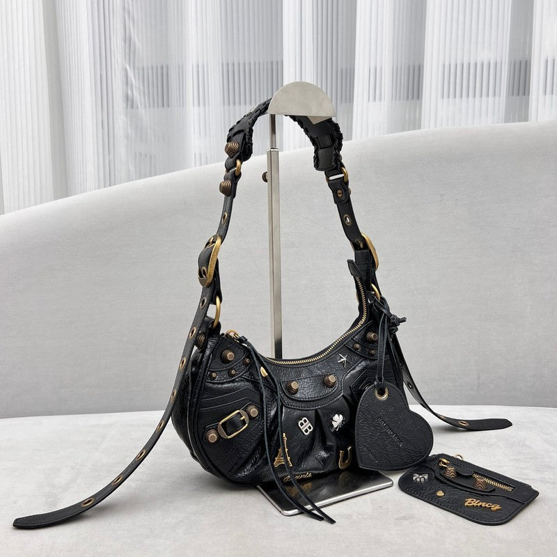 BGA Bags - Bags District  008