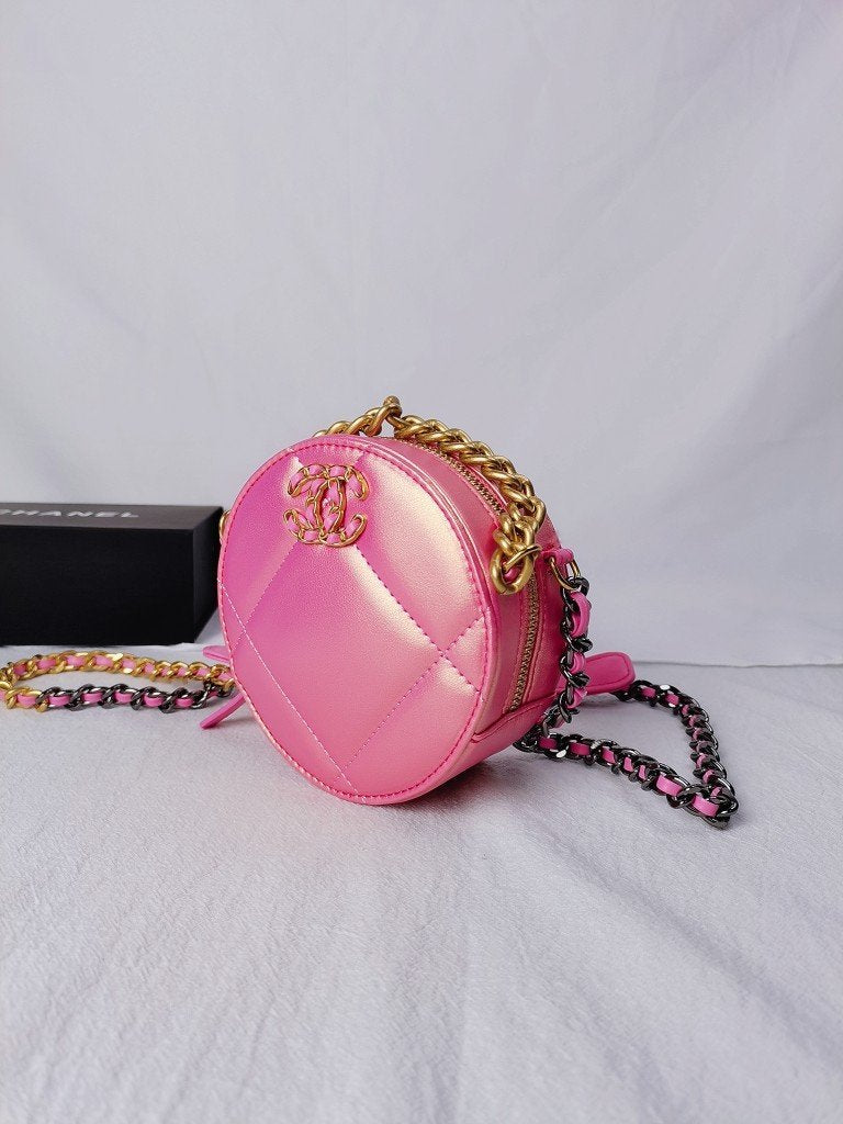 Designer Handbags Chanel 227