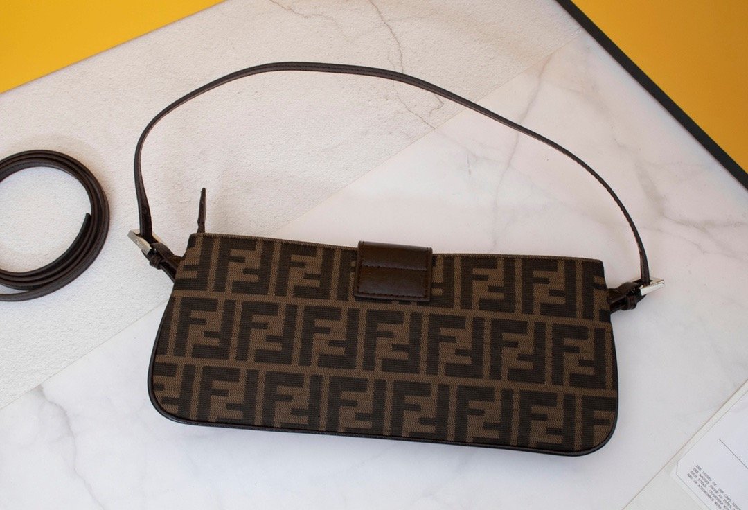 Designer Handbags Fendi 021