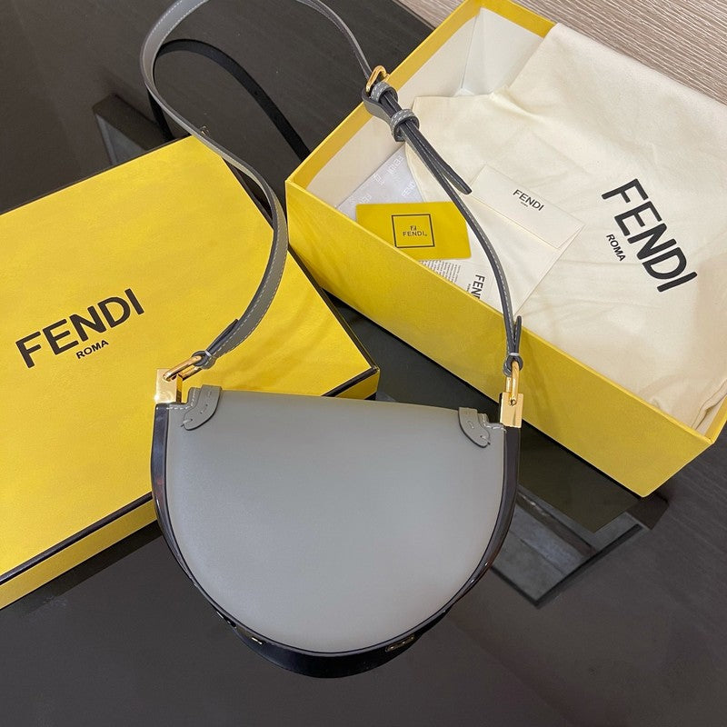 FDI - Bags District - 002