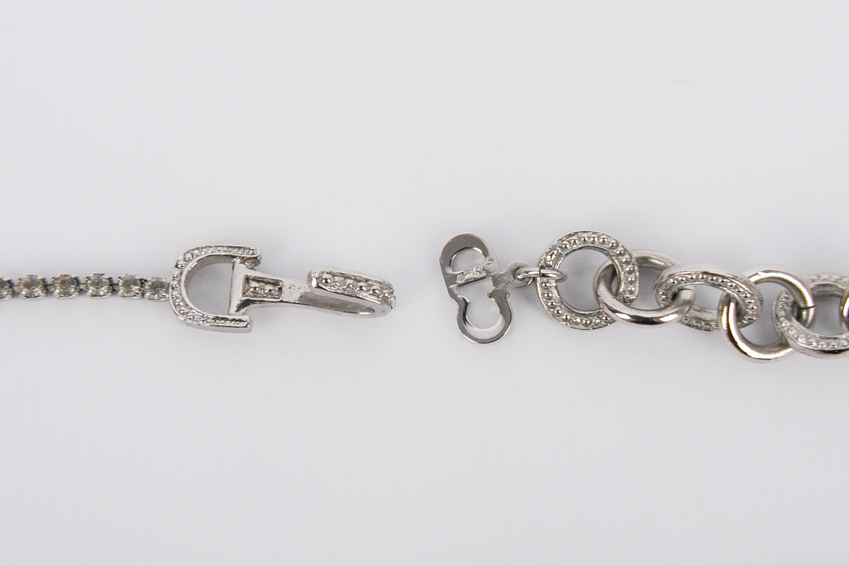 Collier noeud Dior