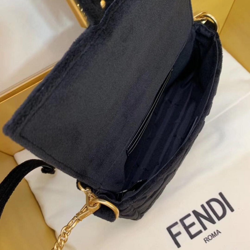 FDI - Bags District - 512