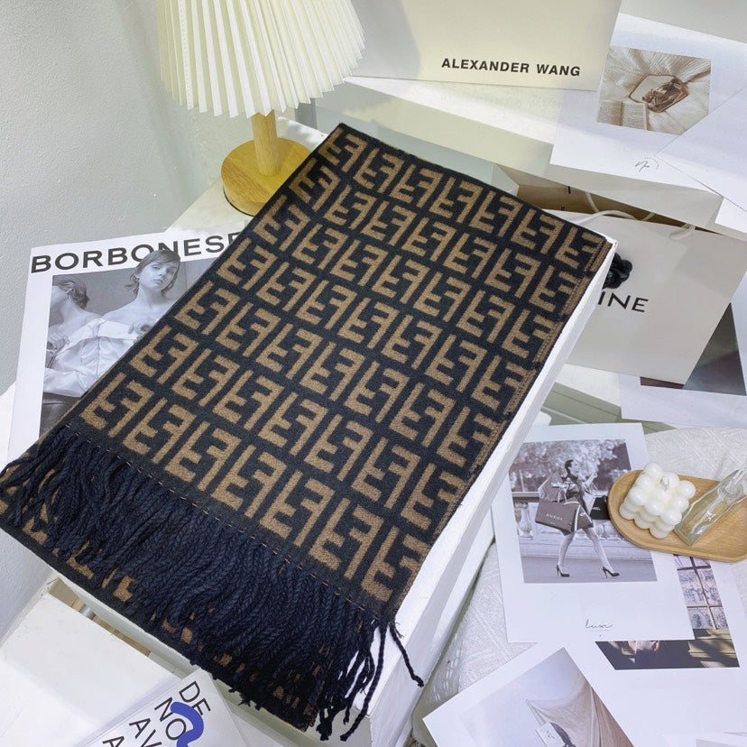 Luxury Fendi  Scarf 018