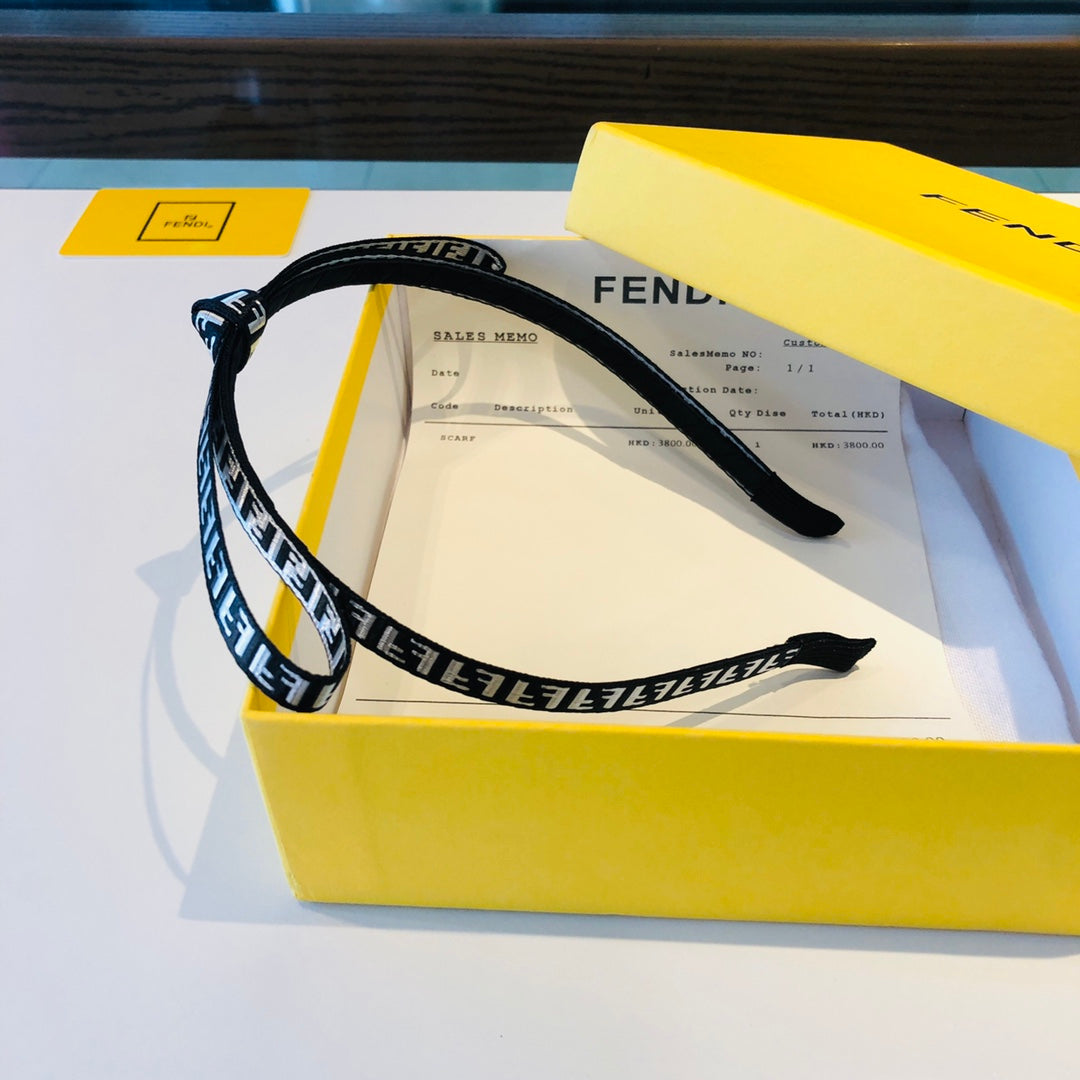Luxury Hair Band Fendi 024