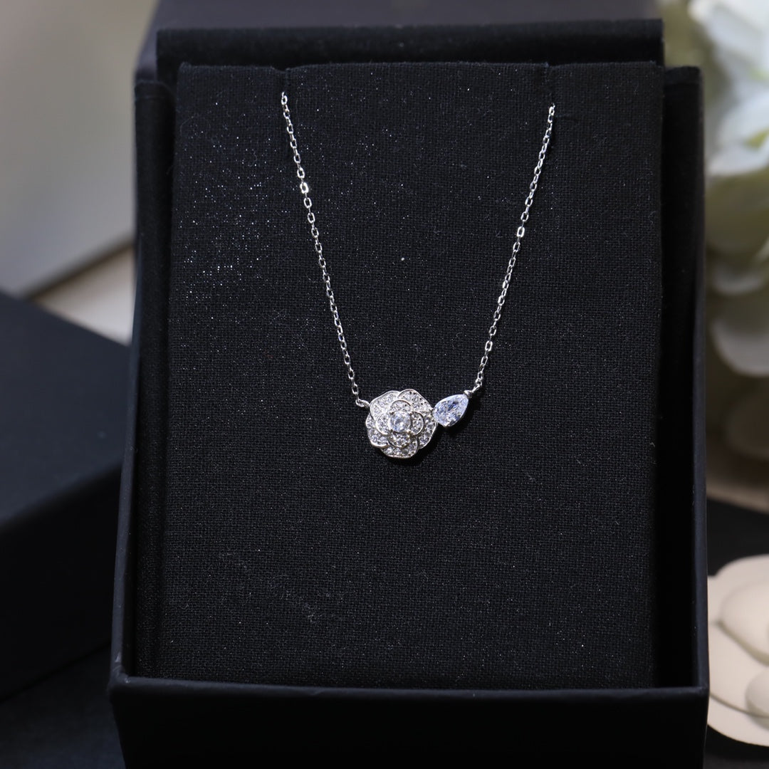 BL -High Quality Necklace chanel007