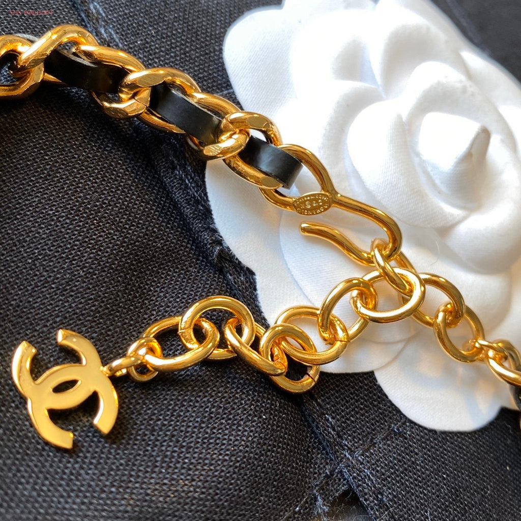 BG - Holiday Necklace chanel056
