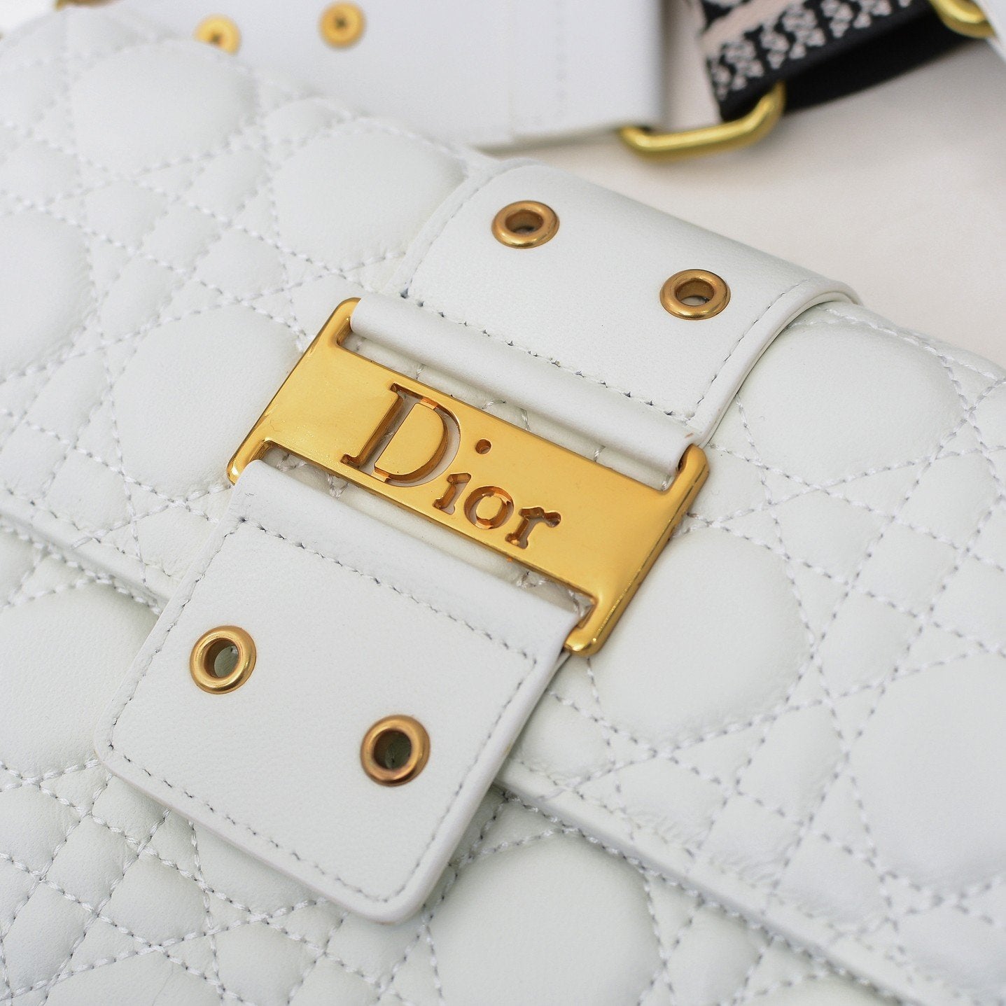 Designer Handbags dior 284