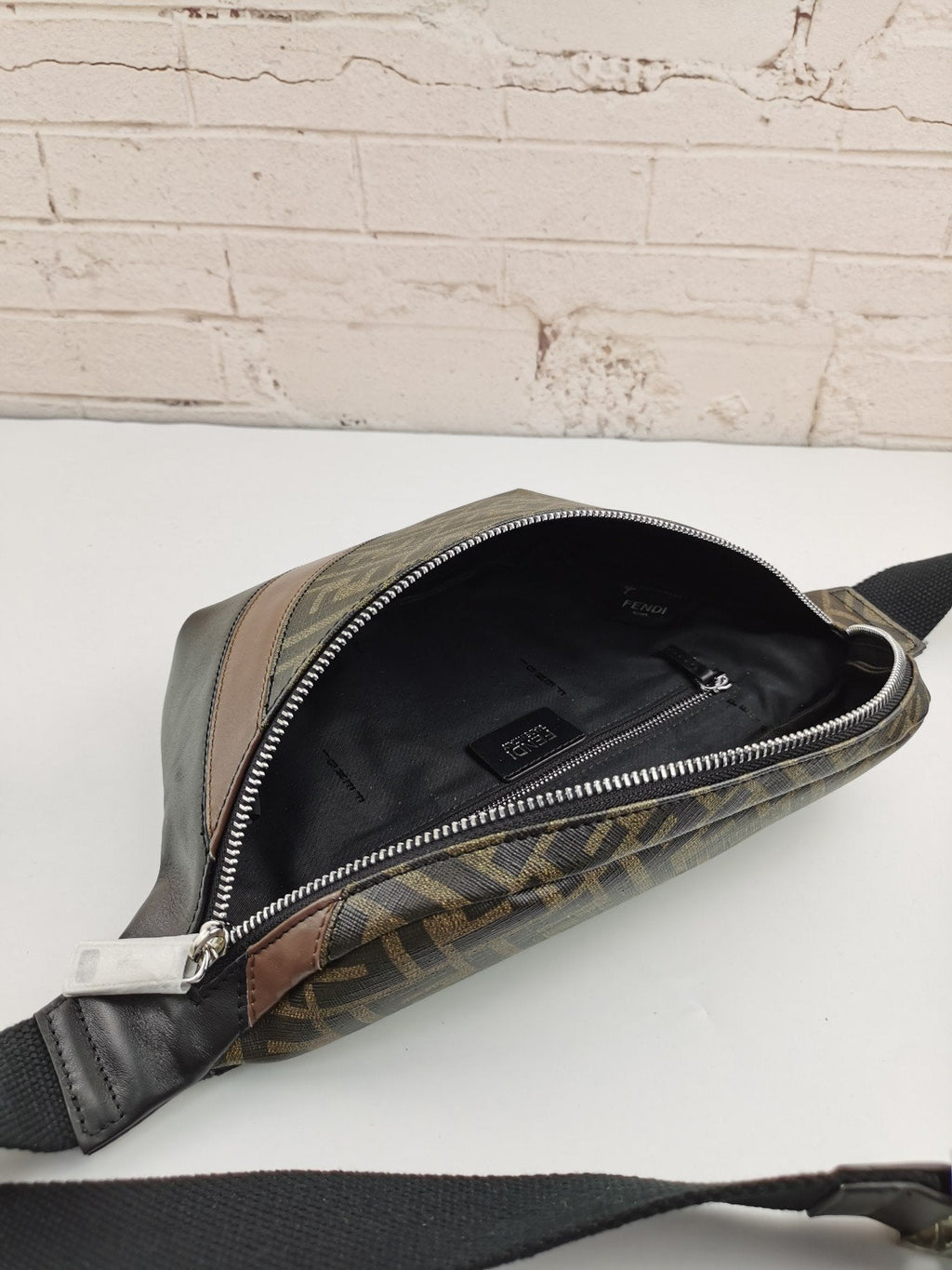 Luxury  Bags Fendi 170