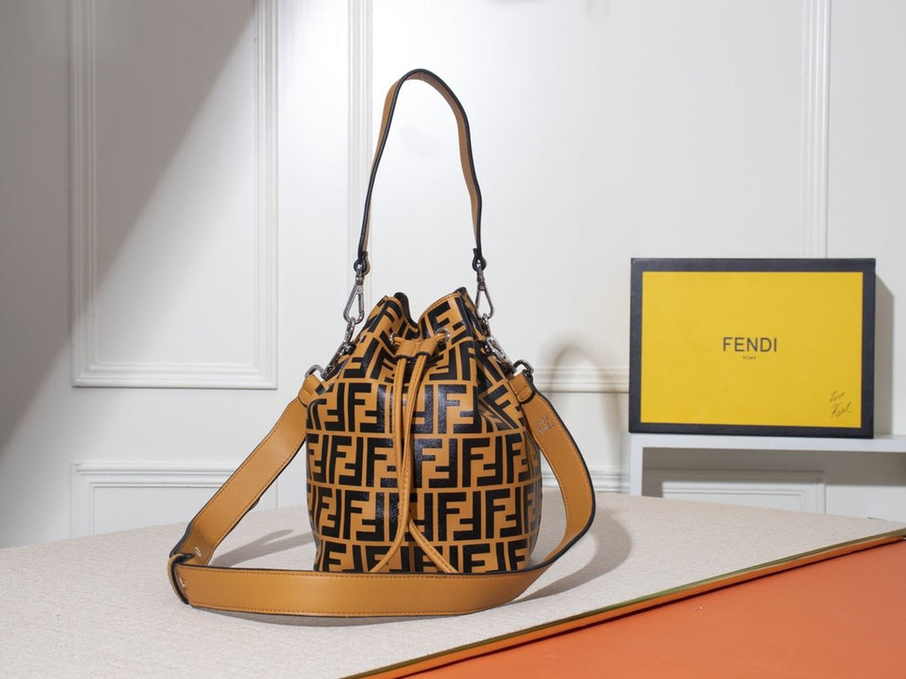 Luxury  Bags Fendi 037