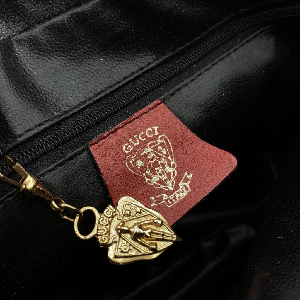 Gucci Vintage Red Leather Flap Crossbody Messenger Bag