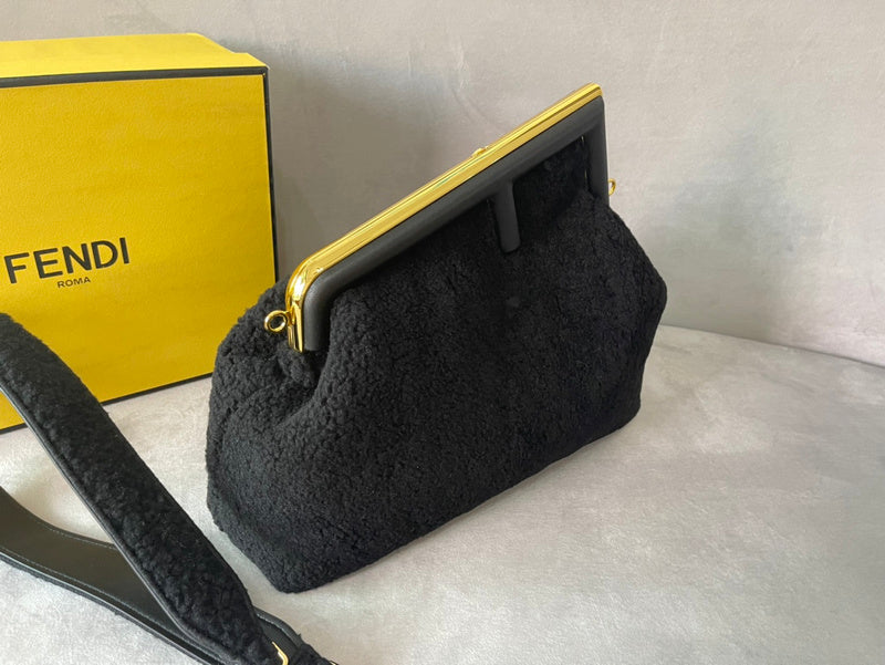 FDI - Bags District - 011