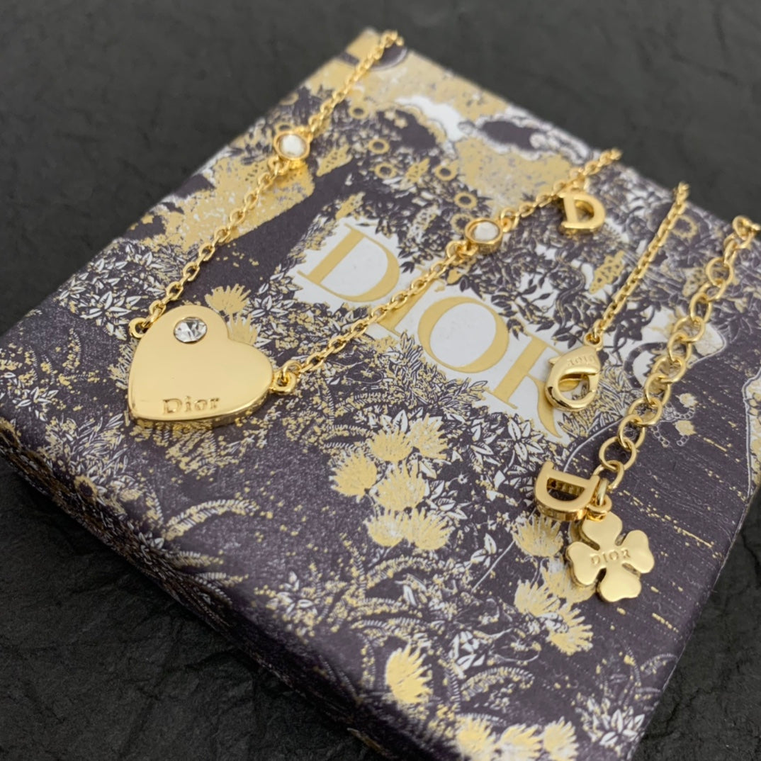 BG - Holiday Necklace dior003